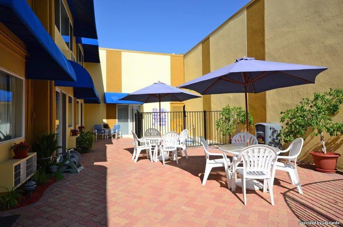 Best Western Canoga Park Motor Inn Los Angeles Ngoại thất bức ảnh
